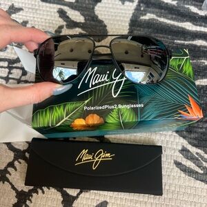 Maui Jim Castles Polarized Aviator Sunglasses MJ0728S-001 $339